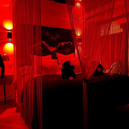 Le Fruit Defendu 67 Hotel Брюмат Екстериор снимка
