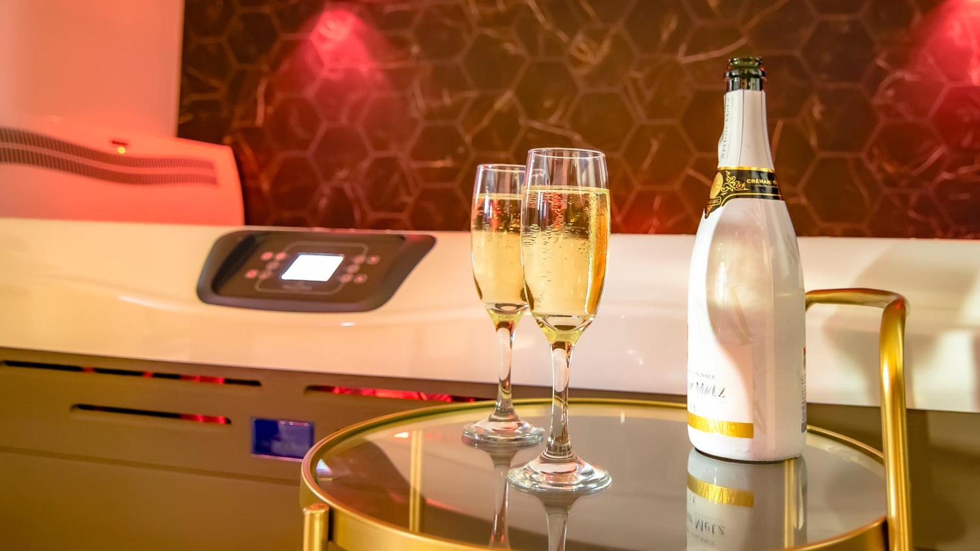 Le Fruit Defendu 67 Hotel Брюмат Екстериор снимка